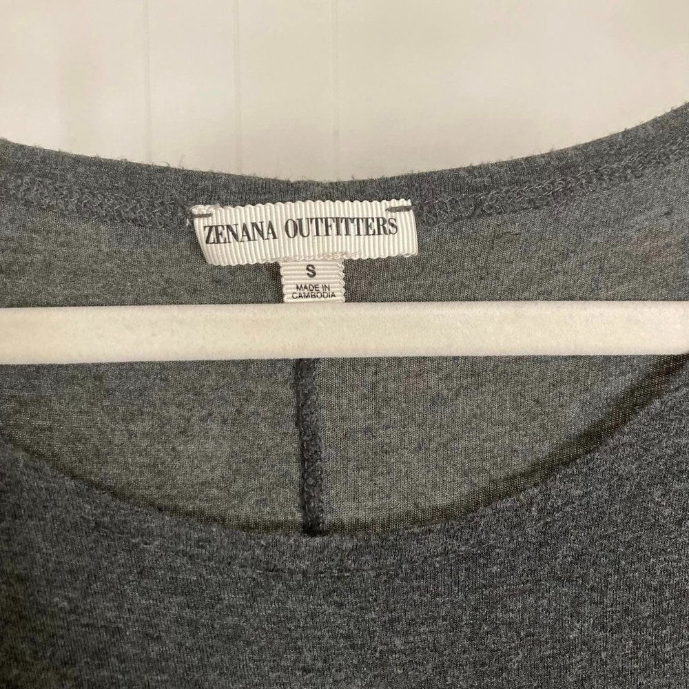 Women's Not So Mystery Box Size Small #2 - Picture 10 of 12